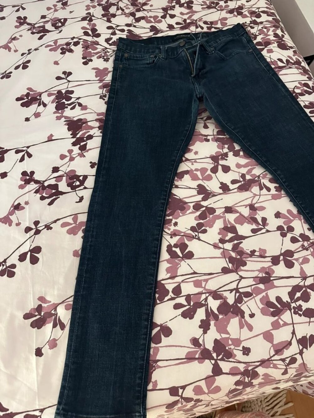 Dark Wash Skinny Jeans W31